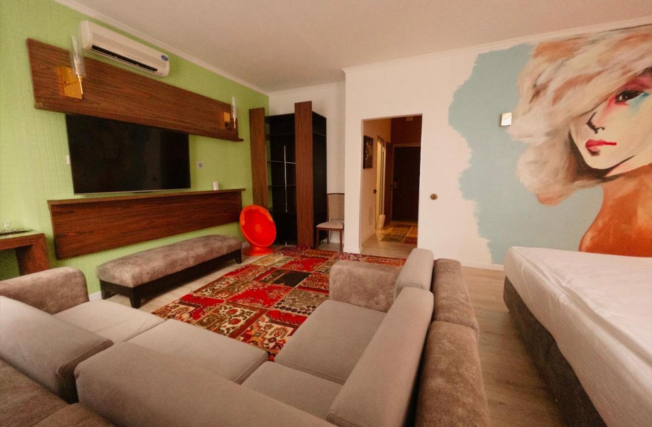 Inn Ozz Astana Esterno foto