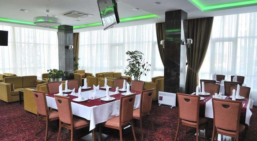 Inn Ozz Astana Ristorante foto