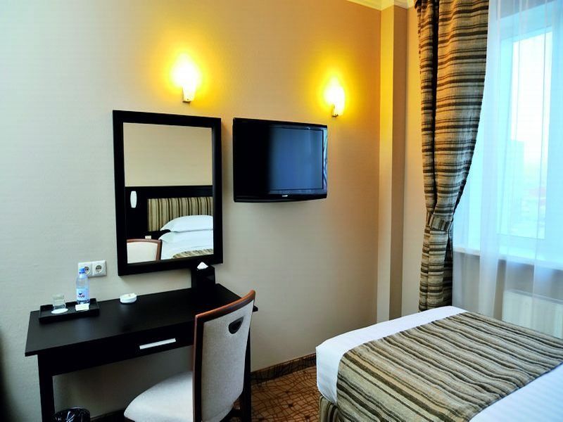 Inn Ozz Astana Esterno foto