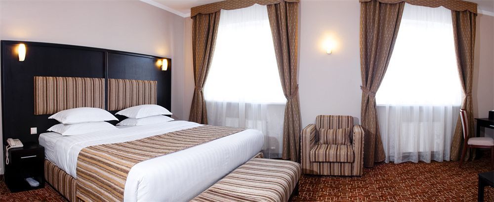 Inn Ozz Astana Esterno foto